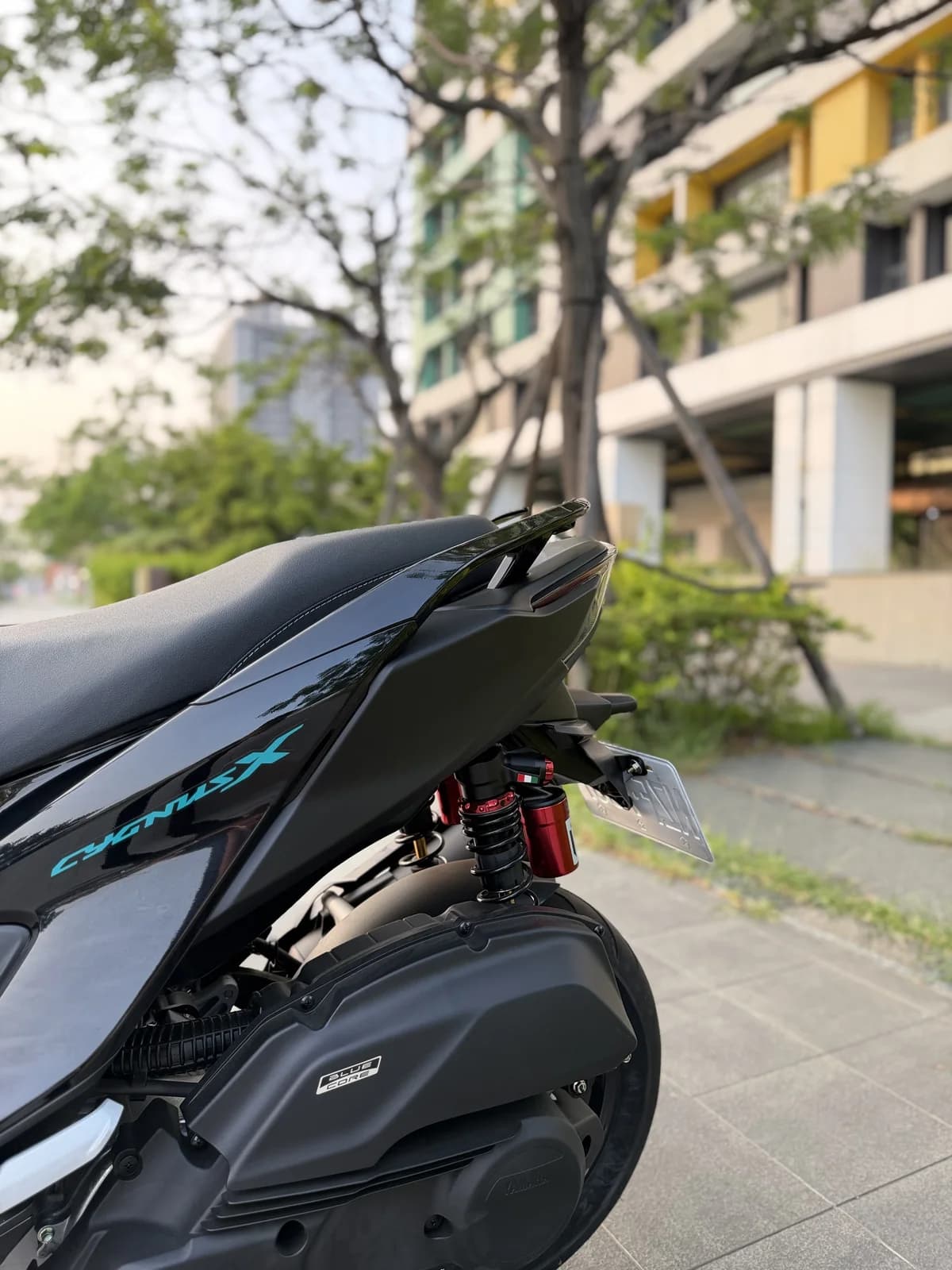 勁戰七代｜全新展示車附帶改裝品｜含改裝品120000含過戶
不含改裝品85000含過戶 8
