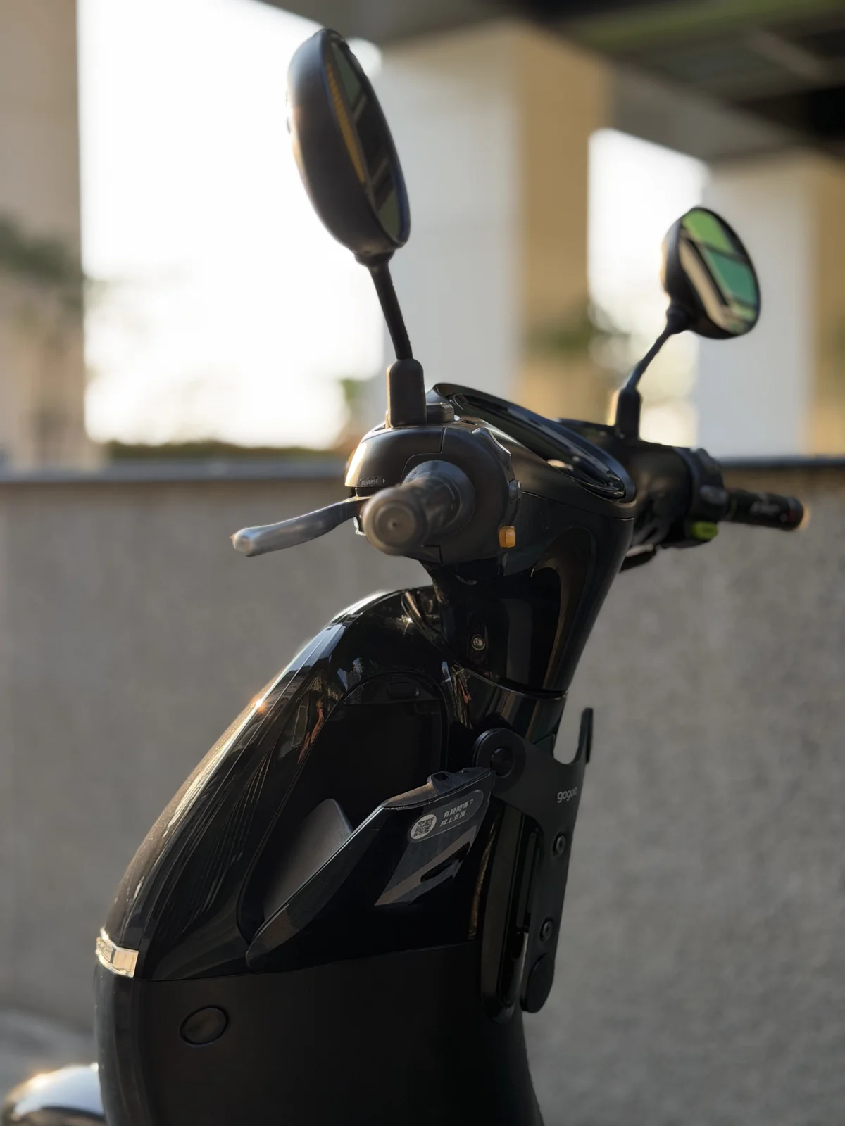 2024 Gogoro 2 Premium | 現代科技皮帶傳動、低保養與極致流暢的智能新座騎 10