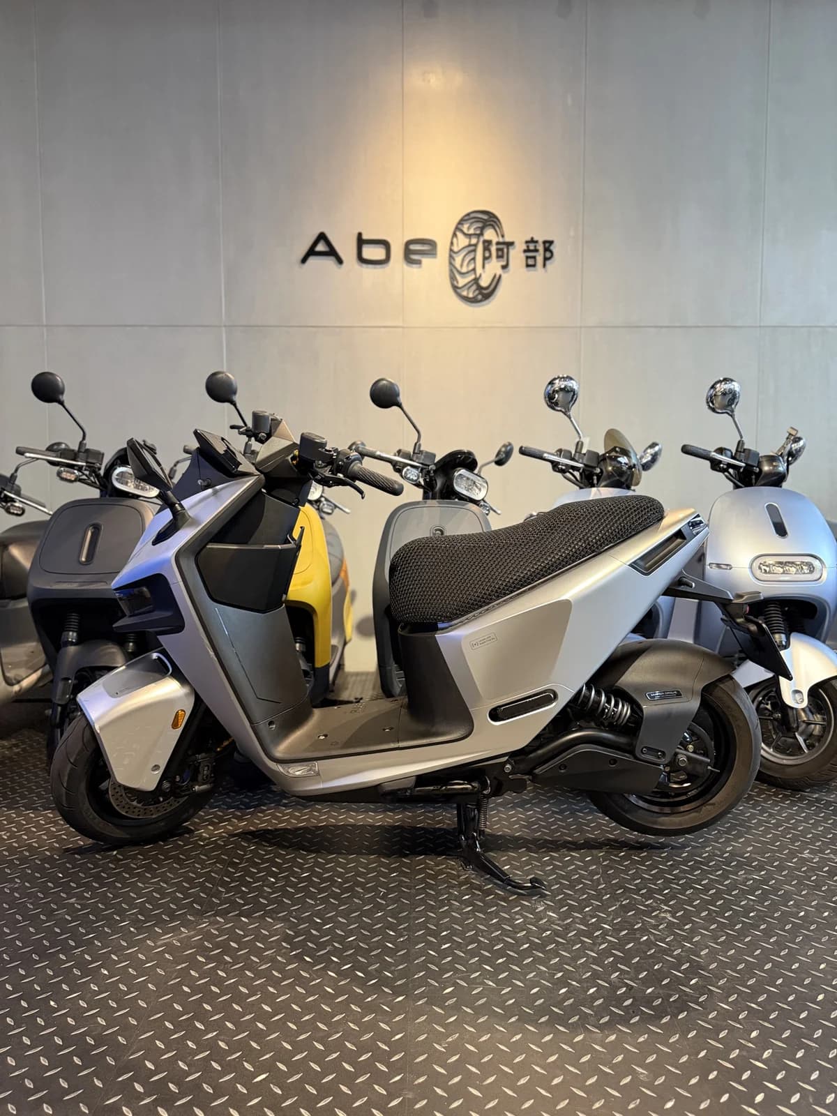 2024 Gogoro PULSE｜旗艦運動魂，前衛質感上路｜里程1.1萬 2
