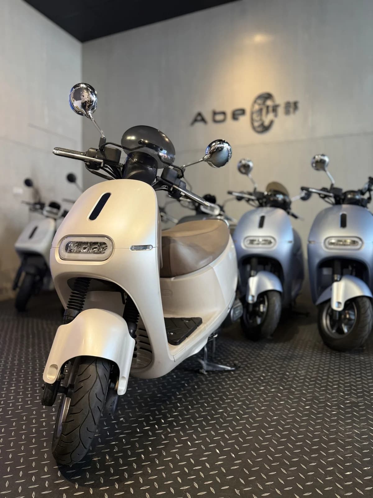 2023 Gogoro Delight｜質感奶茶色，女用熱門皮帶傳動｜里程1.3萬 1