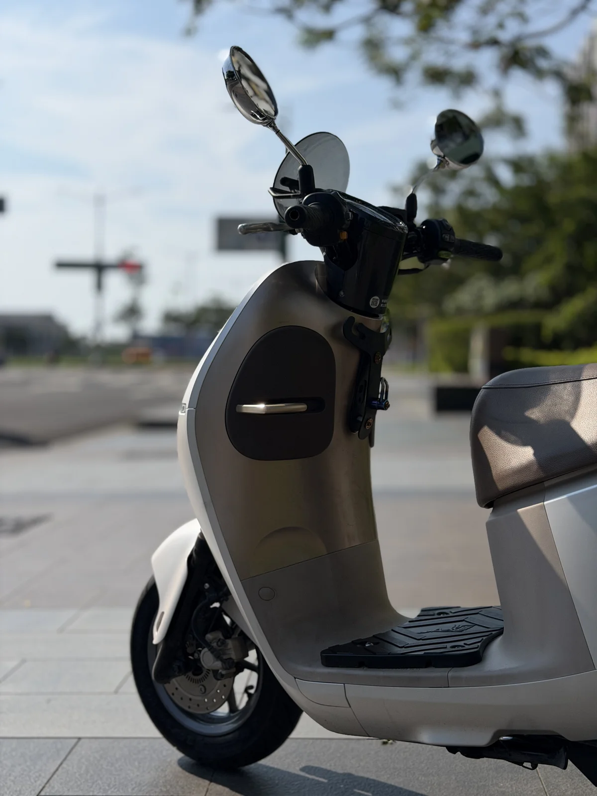 2023 Gogoro Delight｜質感奶茶色，女用熱門皮帶傳動｜里程1.3萬 8