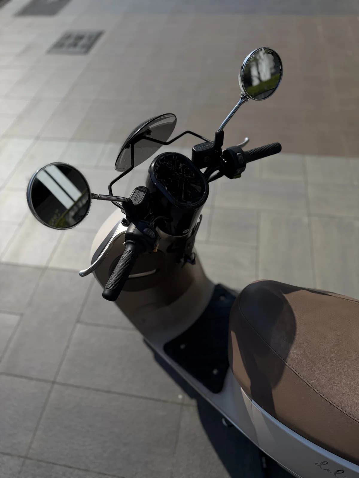 2023 Gogoro Delight｜質感奶茶色，女用熱門皮帶傳動｜里程1.3萬 9