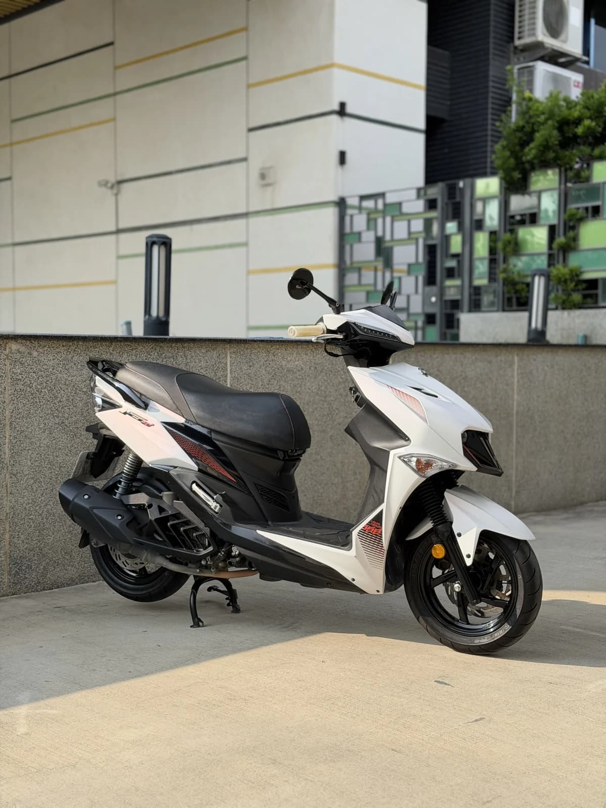 2025 sym JET SL+ ｜abs+tcs白牌旗艦運動速克達 5