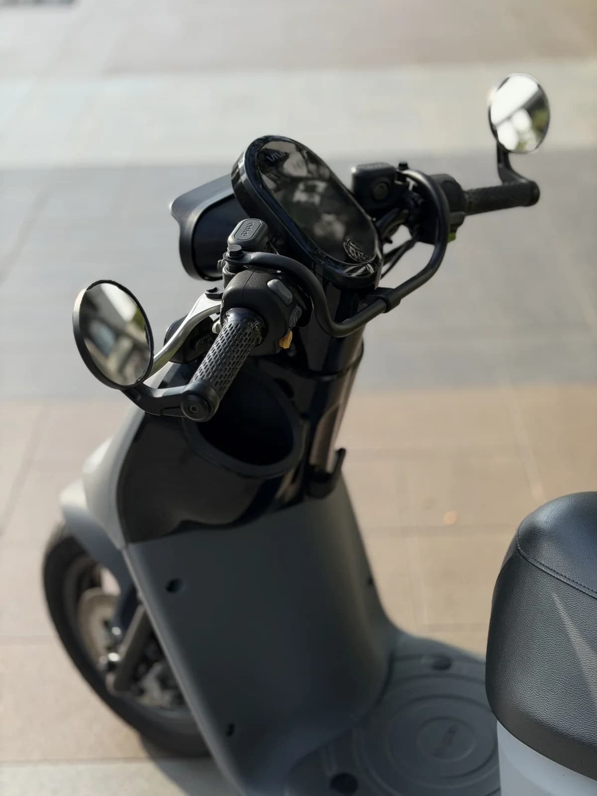 2021 Gogoro VIVA XL｜深灰低里程 皮帶傳動免煩惱｜里程0.8萬 9