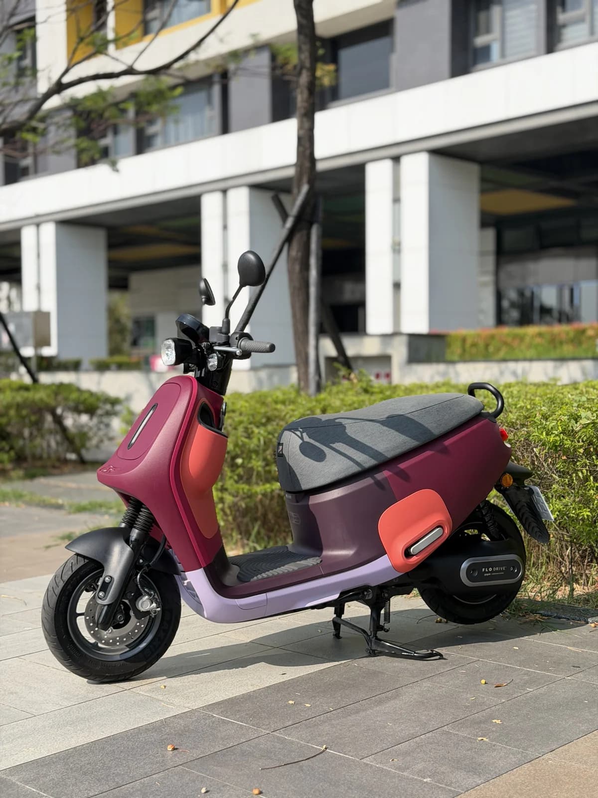 2022 Gogoro VIVA MIX | 跨界國民神車．輕巧好騎與百變風格隨心混搭，低里程 4