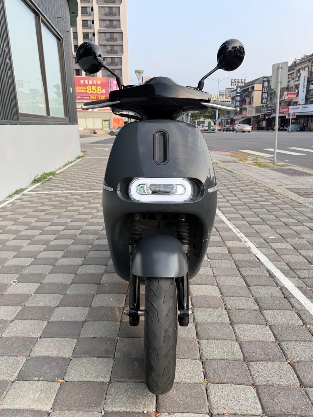 2019 Gogoro 2 Plus | 經典國民電動車，超低里程近新車況，靈活好騎都會首選