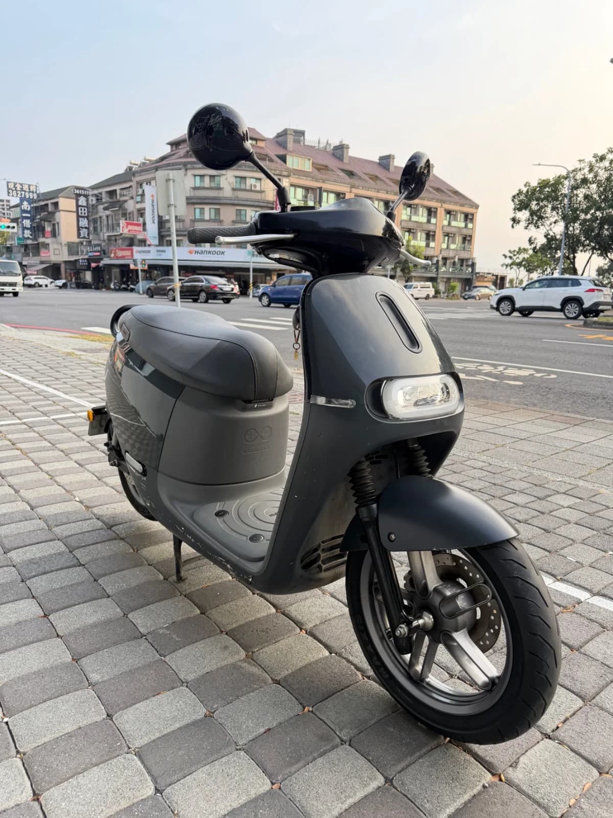 2019 Gogoro 2 Plus | 經典國民電動車，超低里程近新車況，靈活好騎都會首選 2
