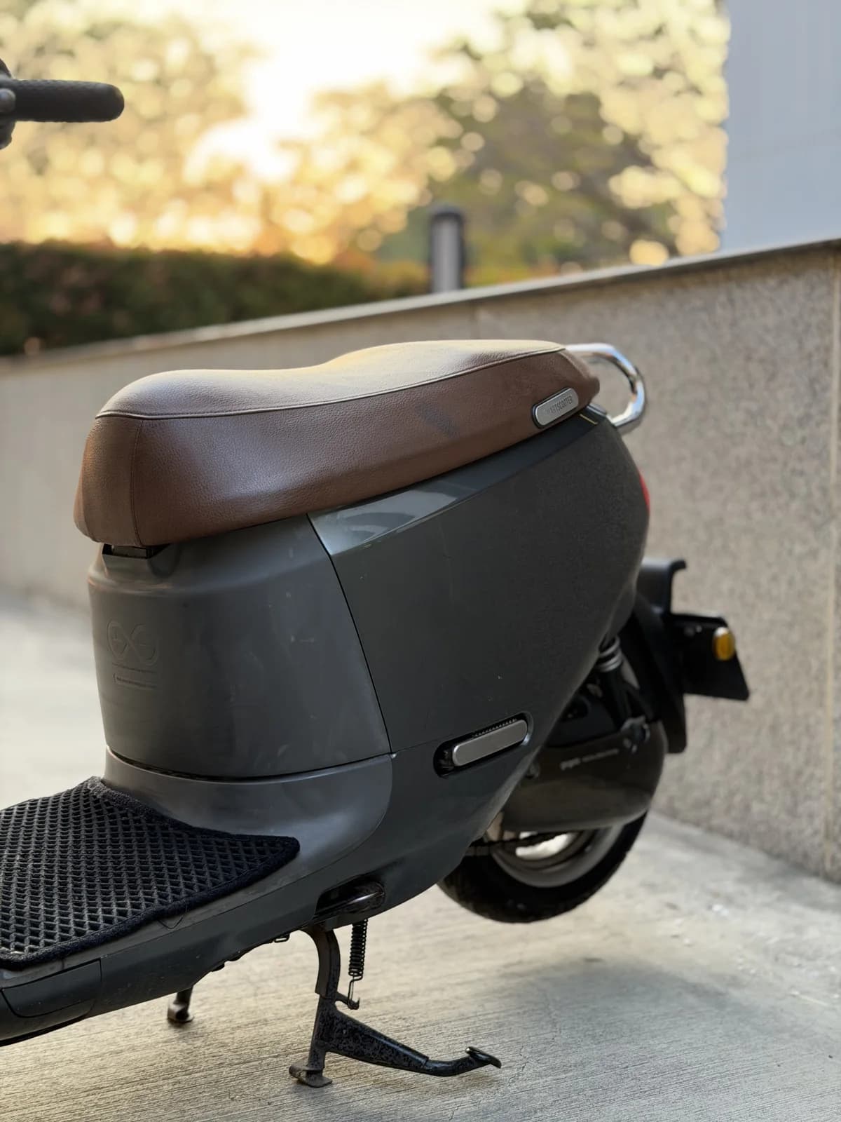 2018 Gogoro 2 Deluxe | 經典金屬質感、率性風格與日常通勤的時尚之選 7