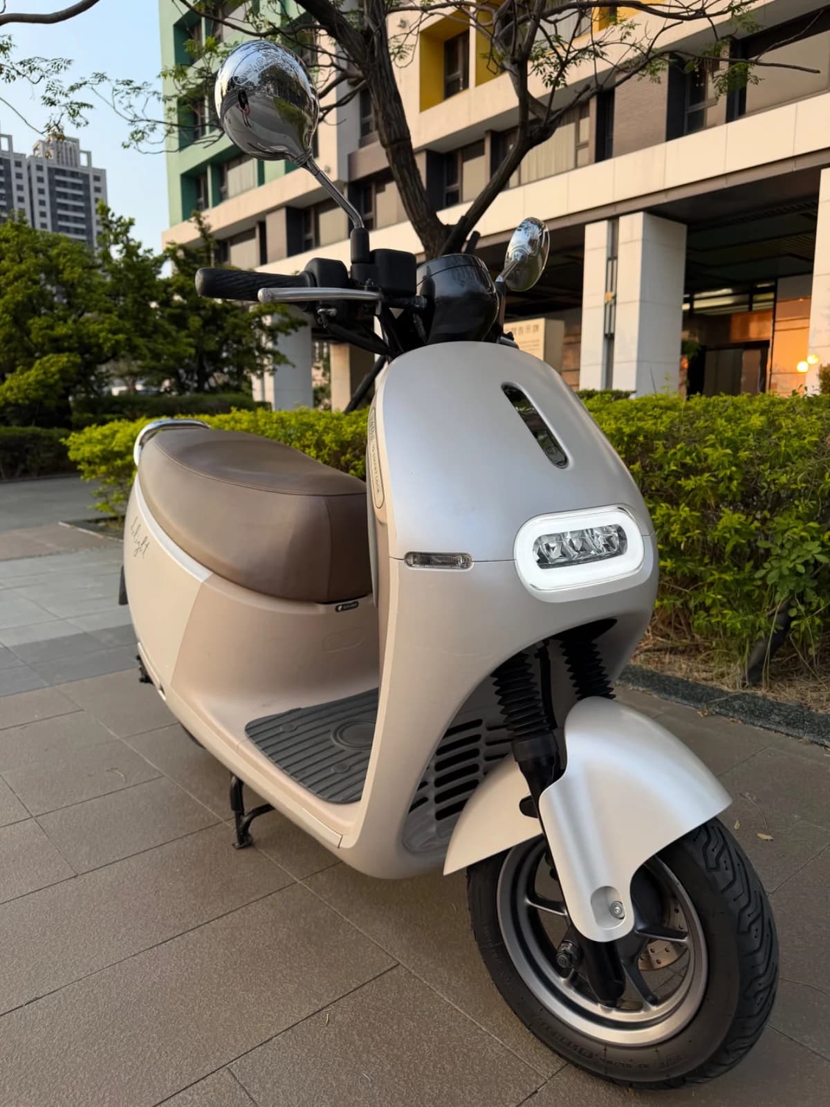 2022 Gogoro Delight Basic | 專為女性打造的省力美學、奶茶色質感輕巧代步車 3