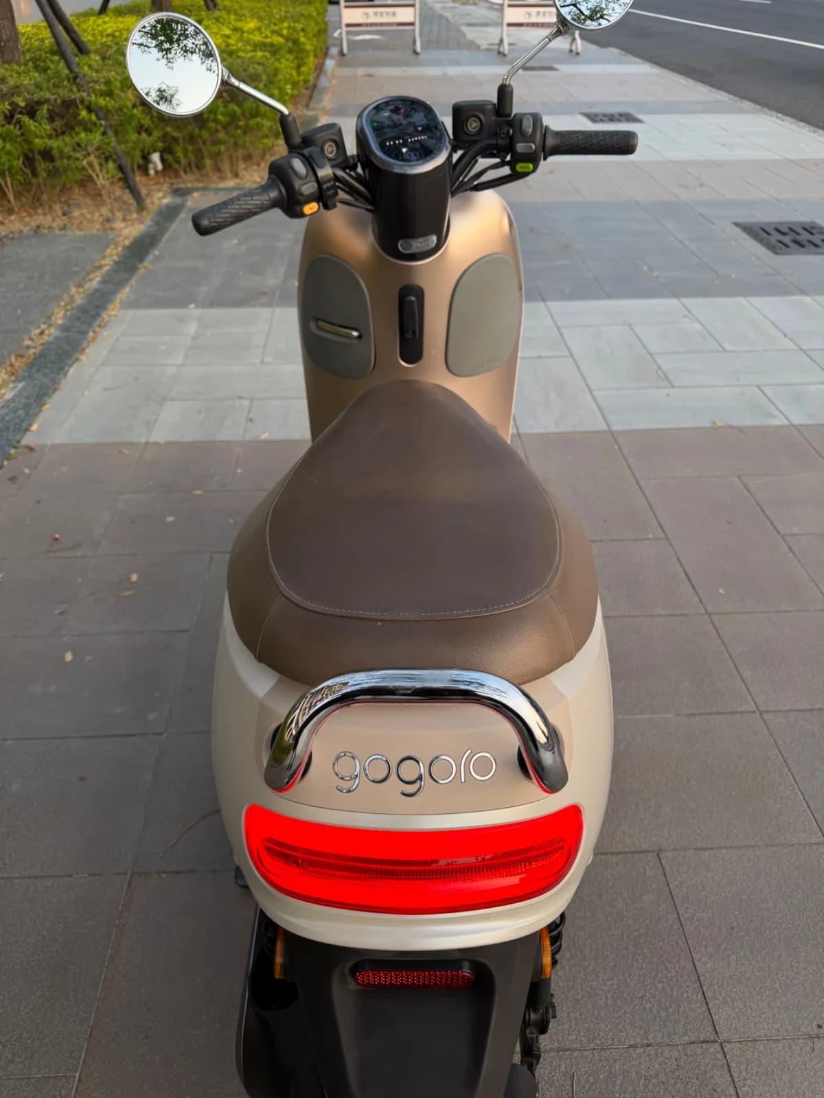 2022 Gogoro Delight Basic | 專為女性打造的省力美學、奶茶色質感輕巧代步車 7